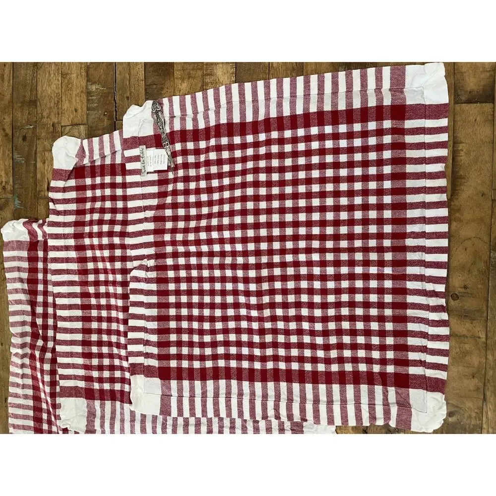 Sur La Table Red White Plaid 100% Cotton Napkins Set of 4 20 x 20